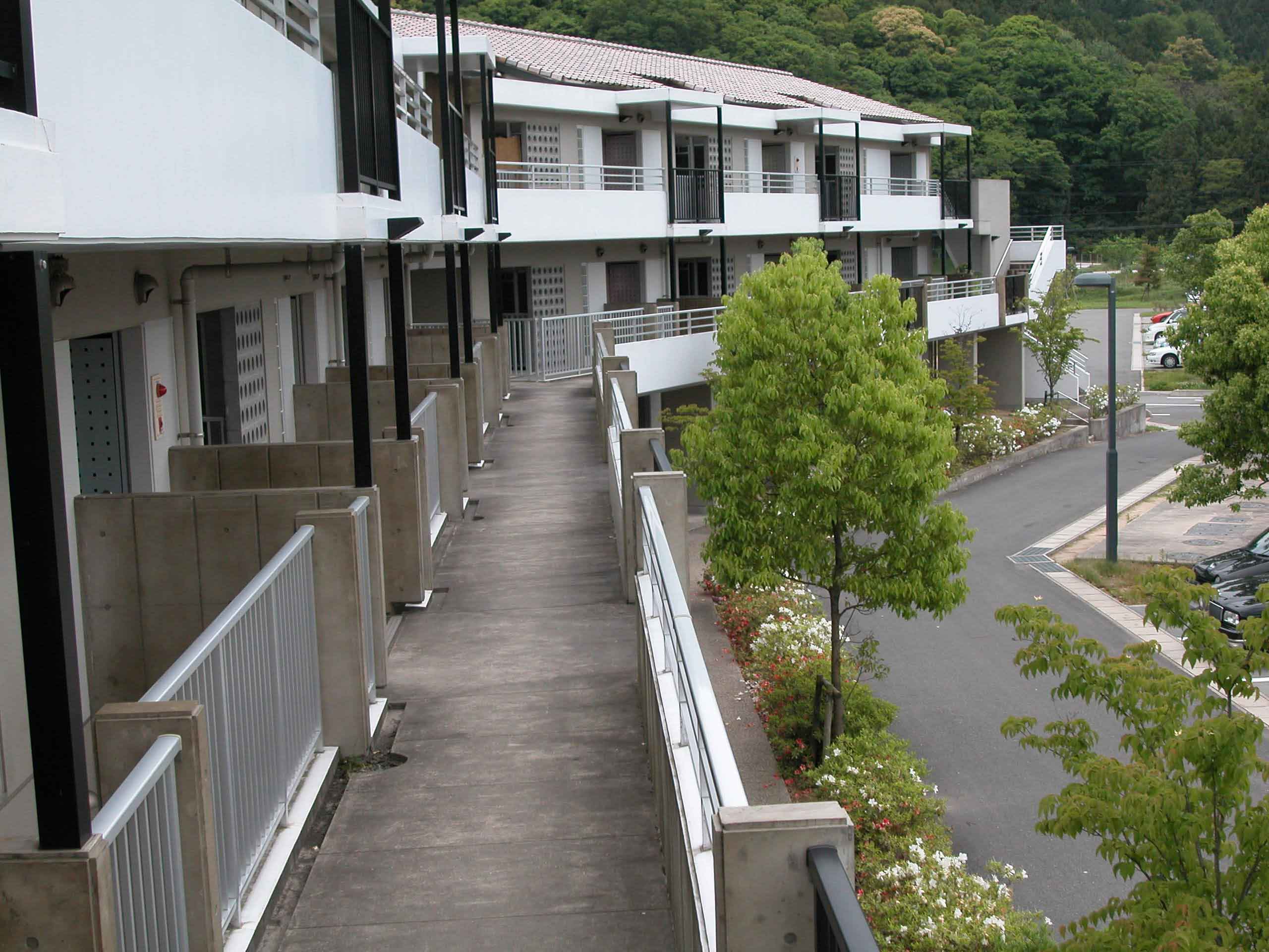 美東町営三本松団地