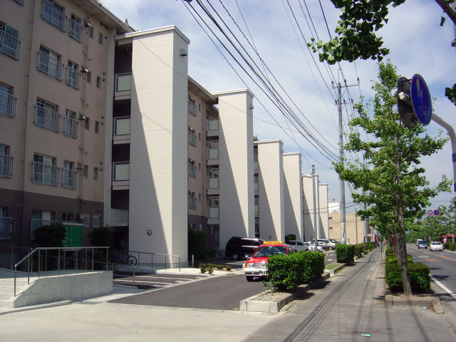 佐賀県営鍋島団地（中層住棟、改善）